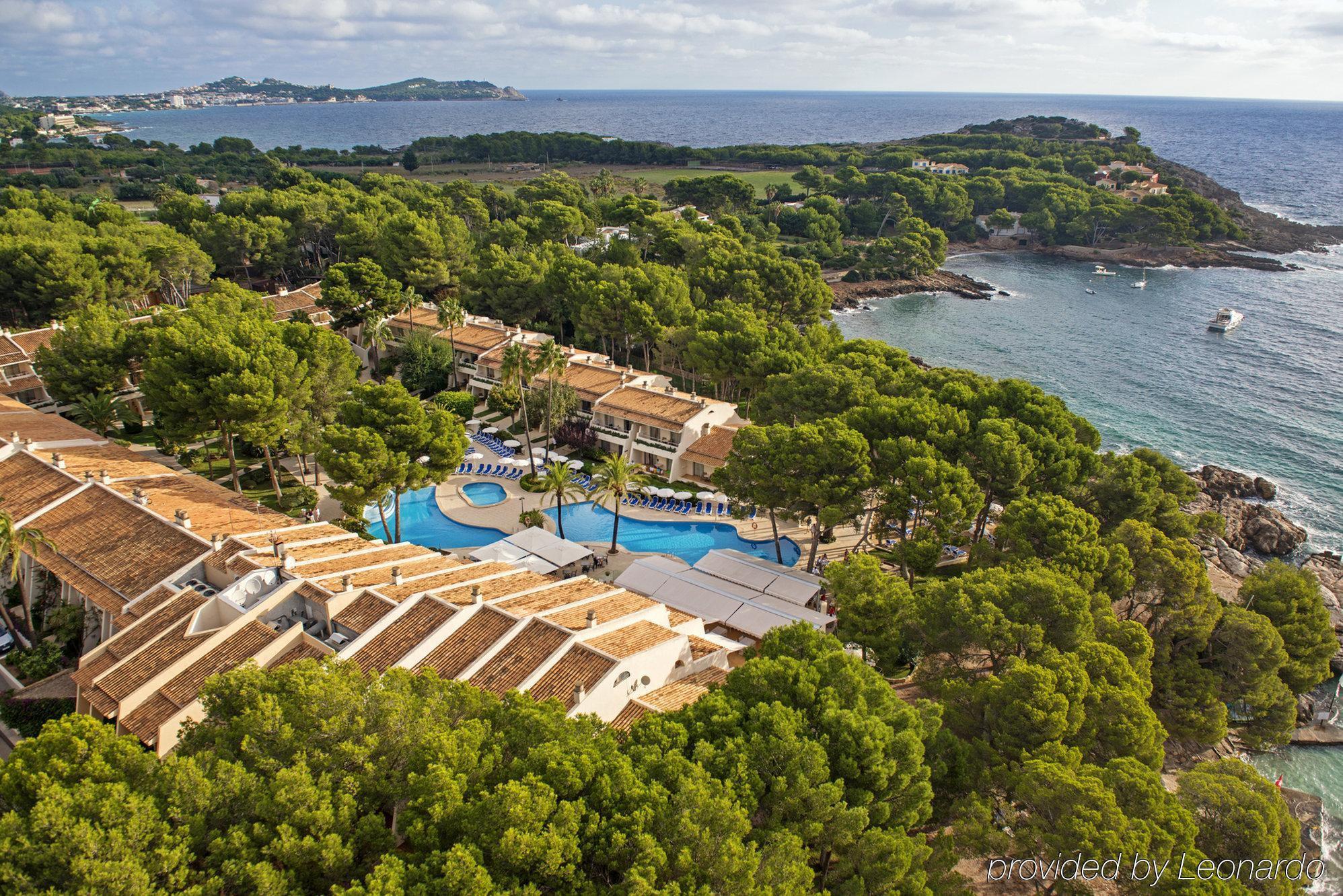 Hotel Iberostar Pinos Park Font de sa Cala Exterior foto